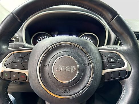 Used 2018 Jeep Compass Altitude w/ Popular Equipment Group image 13