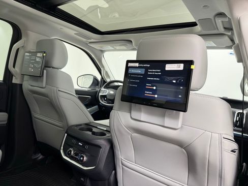 New 2026 Ford Expedition Platinum AWD/4WD image 39