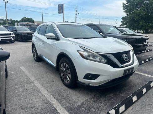 Used 2015 Nissan Murano SL w/ SL Technology Package AWD/4WD image 2