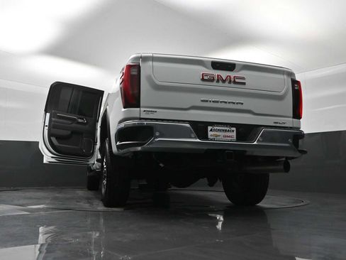 Used 2024 GMC Sierra 3500 SLT w/ SLT Premium Package image 30