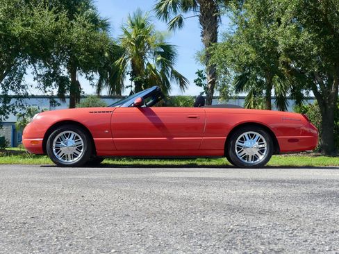 Used 2003 Ford Thunderbird image 14