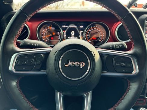 Used 2023 Jeep Gladiator Rubicon w/ Cold Weather Group image 21