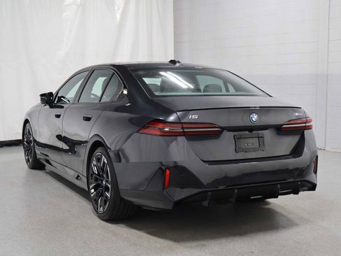 Used 2025 BMW i5 M60 w/ Premium Package AWD/4WD image 3