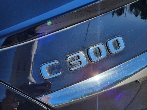 Used 2018 Mercedes-Benz C 300 C 300 image 14