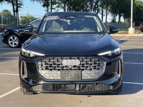 Used 2025 Audi Q5 Prestige AWD/4WD image 2