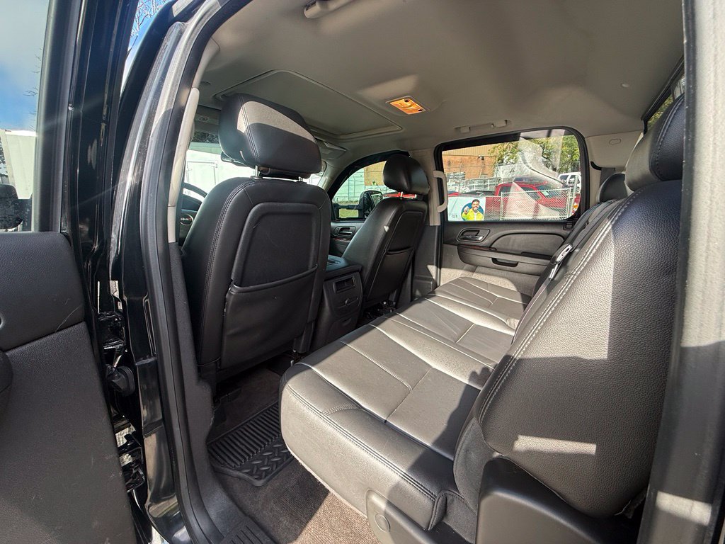 Used 2013 GMC Sierra 3500 SLT AWD/4WD image 36