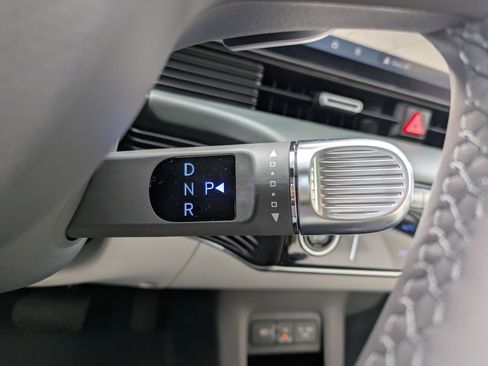 Used 2026 Hyundai Ioniq 5 Limited AWD/4WD image 29