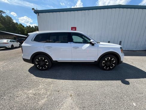 Used 2024 Kia Telluride SX w/ Towing Package AWD/4WD image 8