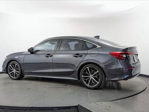 Used 2024 Honda Civic Touring image 6
