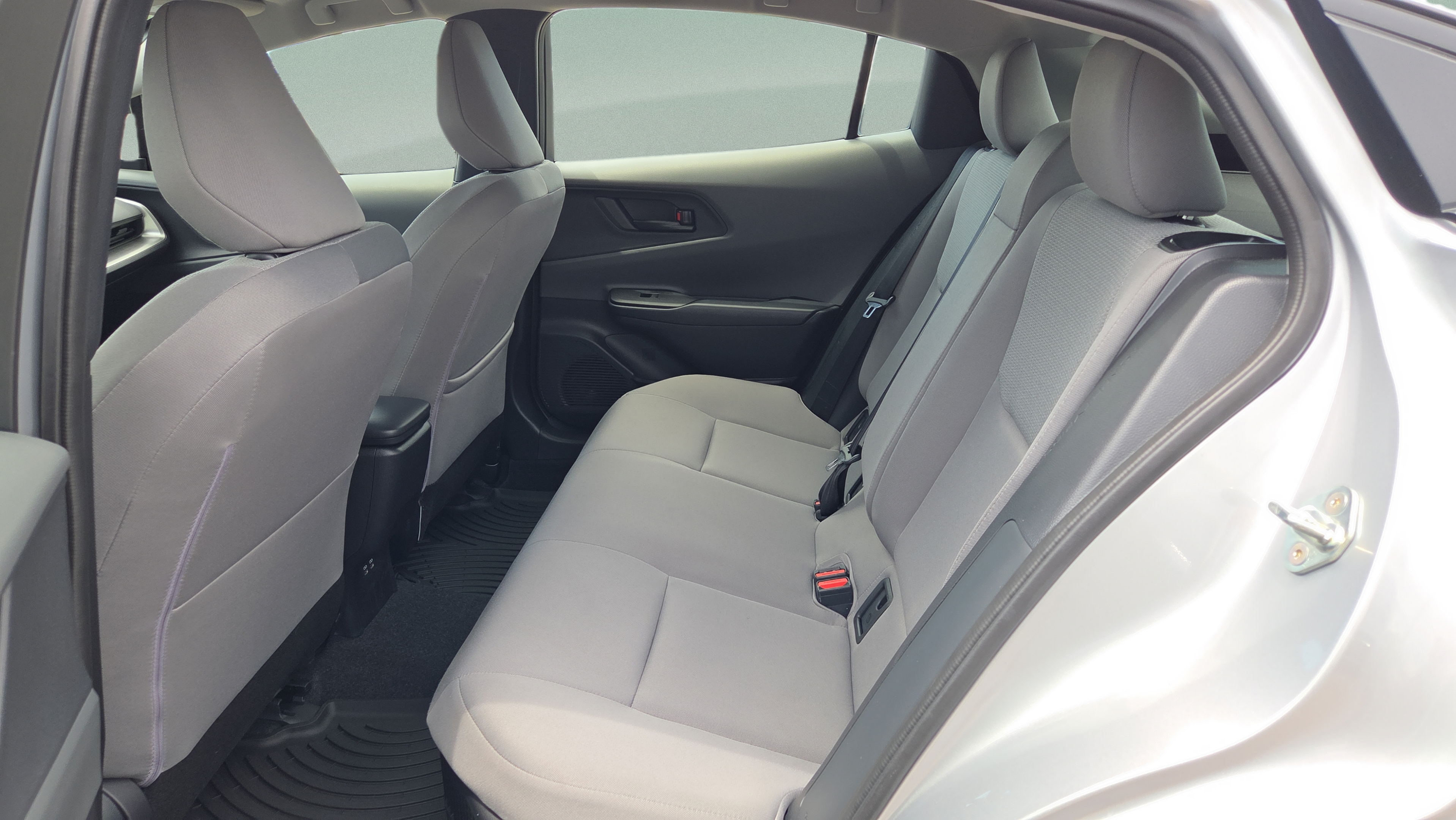 Certified 2026 Toyota Prius LE FWD image 11