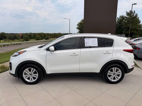 Used 2018 Kia Sportage LX w/ LX Popular Package FWD image 6