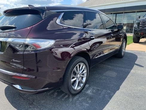 Used 2022 Buick Enclave Avenir w/ Avenir Technology Package image 5