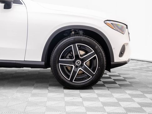 New 2026 Mercedes-Benz GLC 300 4MATIC image 33
