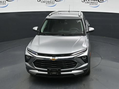 Used 2025 Chevrolet TrailBlazer LT FWD image 19