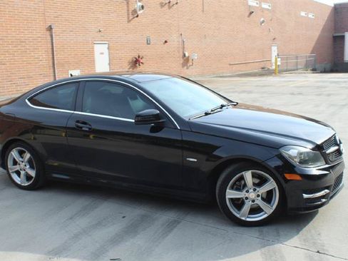 Used 2012 Mercedes-Benz C 250 Coupe image 6
