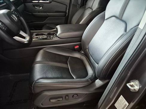 Used 2023 Honda Pilot EX-L image 14