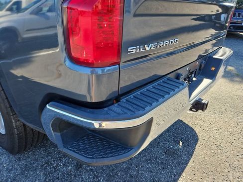 Used 2021 Chevrolet Silverado 1500 LT w/ Convenience Package II AWD/4WD image 27