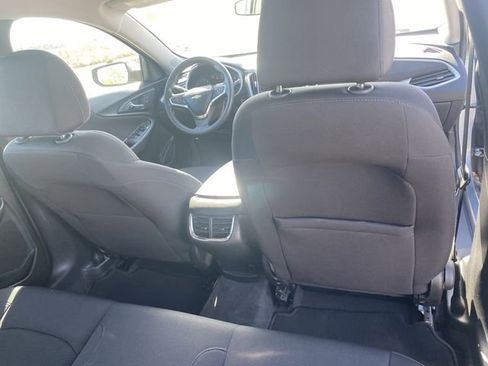 Used 2023 Chevrolet Malibu LT image 17