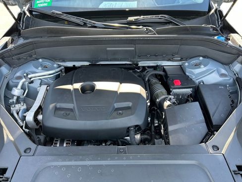 Used 2022 Volvo XC90 T6 Momentum image 27