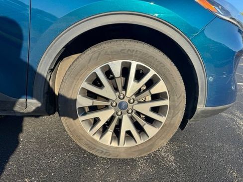 Used 2020 Ford Escape Titanium AWD/4WD image 9
