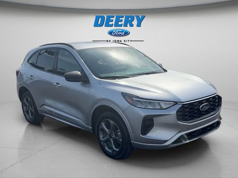 Certified 2024 Ford Escape ST-Line w/ Tech Pack #1 AWD/4WD image 16