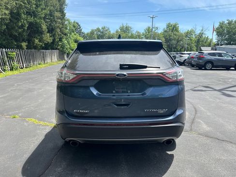 Used 2018 Ford Edge Titanium w/ Equipment Group 302A AWD/4WD image 4