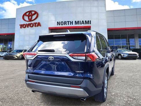 Used 2023 Toyota RAV4 Limited image 4