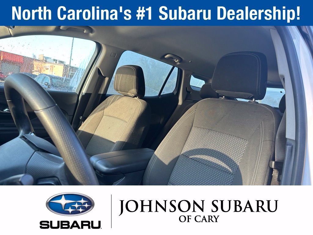 Used 2022 GMC Terrain SLE w/ Driver Convenience Package FWD image 7