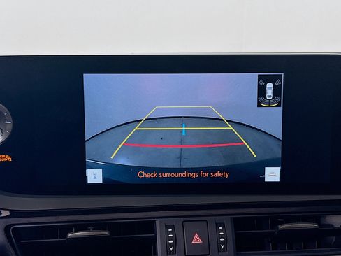 Used 2024 Lexus ES 250 w/ Premium Package image 16