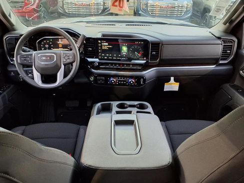 New 2026 GMC Sierra 1500 Elevation image 4