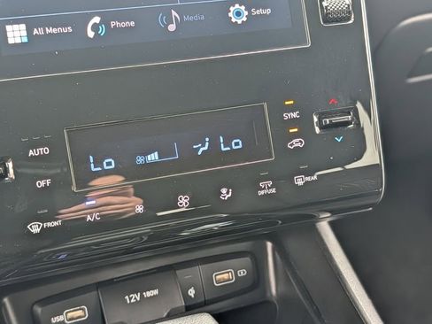 Certified 2024 Hyundai Tucson SEL FWD image 30
