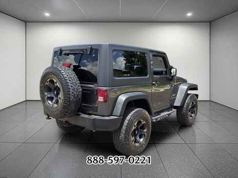 Used 2018 Jeep Wrangler Sport AWD/4WD image 5
