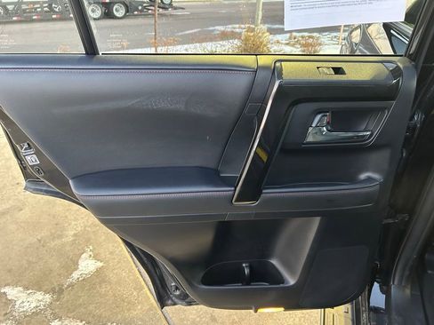 Used 2024 Toyota 4Runner TRD Off-Road Premium image 26