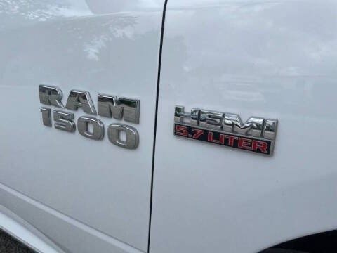 Used 2016 RAM 1500 Tradesman AWD/4WD image 8