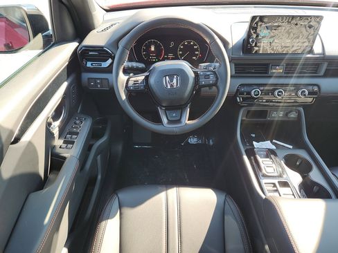 New 2025 Honda Pilot TrailSport image 7