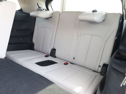 Used 2026 INFINITI QX60 Luxe w/ Cargo Package AWD/4WD image 23