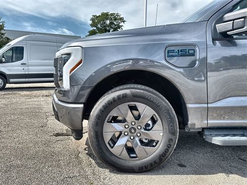Used 2024 Ford F150 Lightning Flash image 23