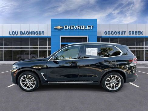 Used 2024 BMW X5 sDrive40i image 5