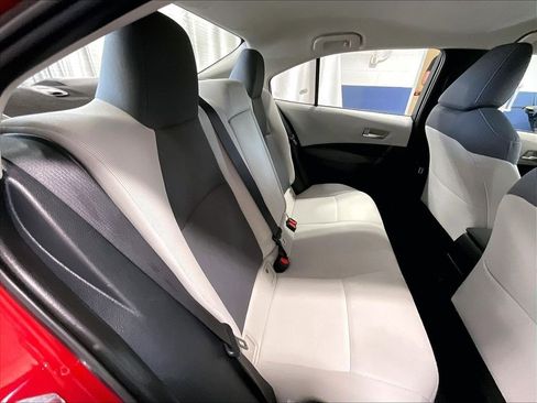 Used 2020 Toyota Corolla LE FWD image 16