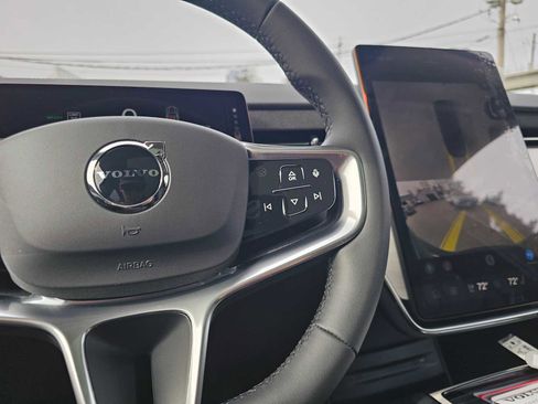 New 2026 Volvo EX90 Ultra image 34