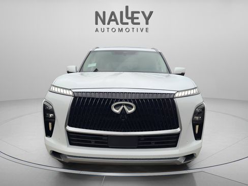 New 2026 INFINITI QX80 Luxe image 8