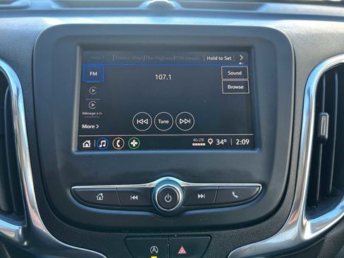 Used 2024 Chevrolet Equinox LT image 15