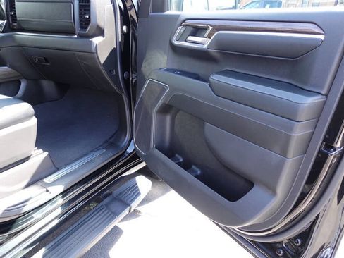 Used 2024 Chevrolet Silverado 1500 RST AWD/4WD image 34