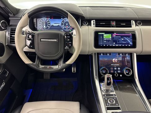 Used 2022 Land Rover Range Rover Sport SVR Carbon Edition AWD/4WD image 28