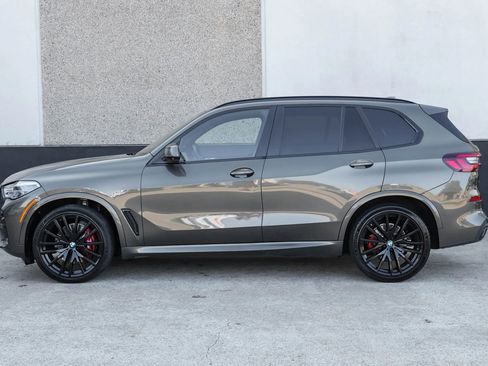 Used 2022 BMW X5 xDrive40i w/ M Sport Package image 18