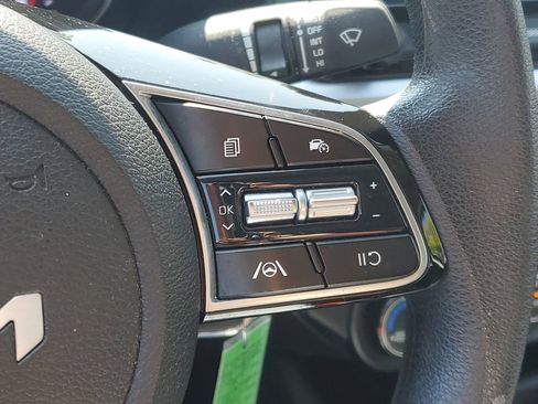 Certified 2023 Kia Forte LXS w/ LXS Technology Package image 14