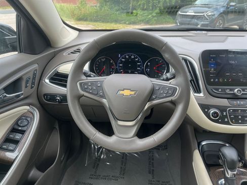 Used 2024 Chevrolet Malibu LT image 29