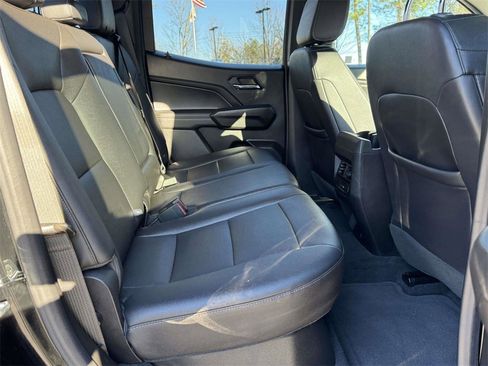 Used 2023 Chevrolet Colorado LT w/ LT Convenience Package III image 16