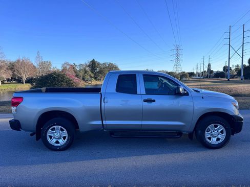 Used 2013 Toyota Tundra 2WD Double Cab image 3