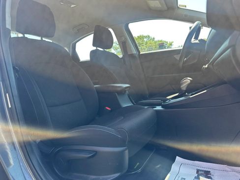 Used 2021 Kia Forte Sedan FWD image 11